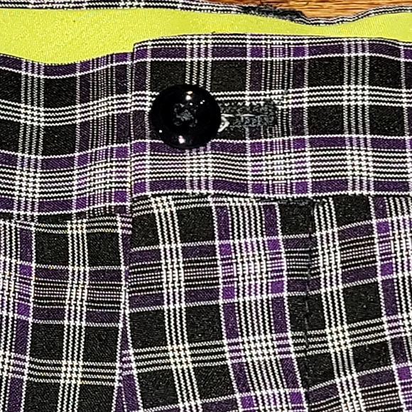 Louis Raphael Golf Shorts - Picture 3 of 4